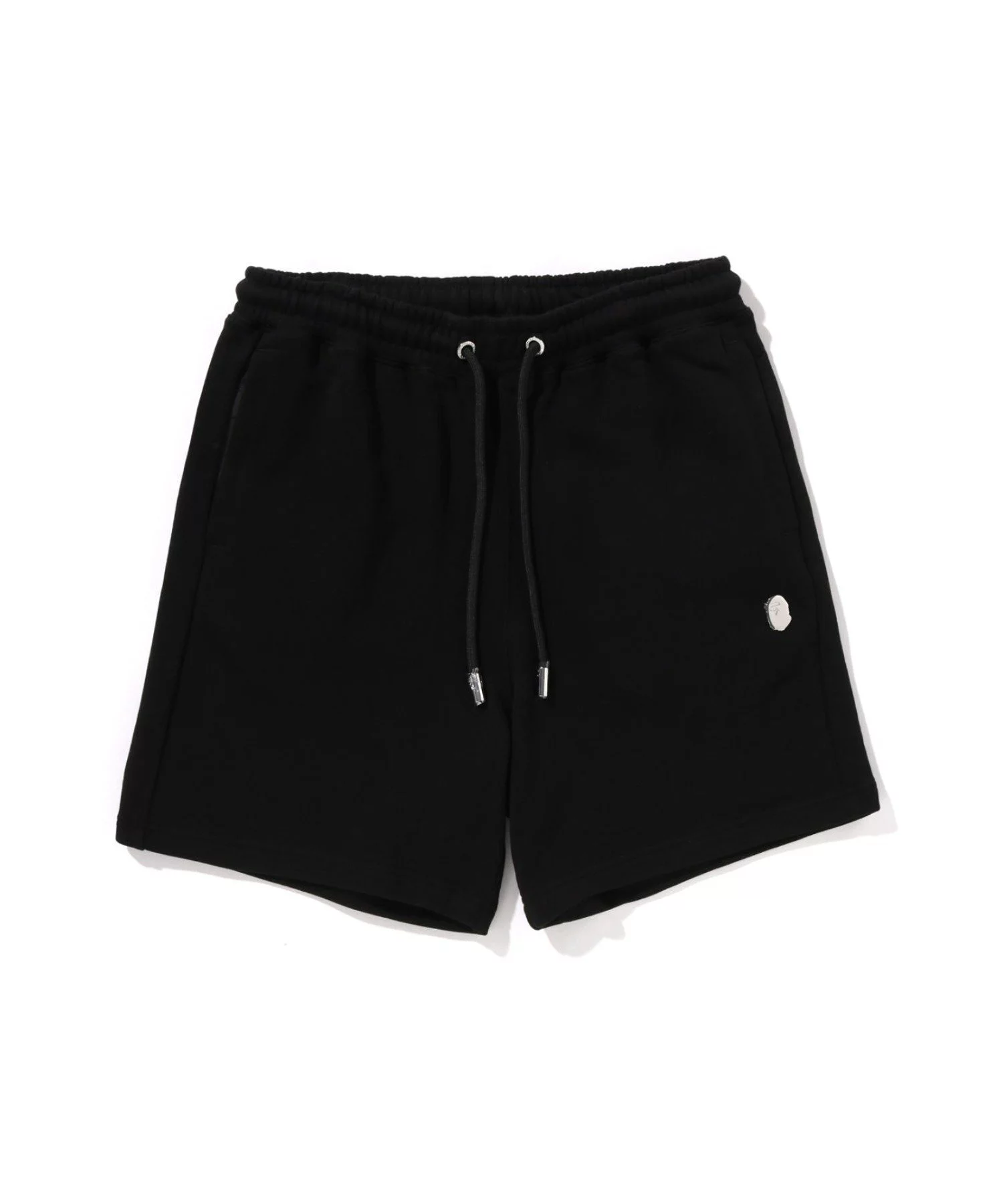 A BATHING APE® の One Point Relaxed Fit Sweat Shorts が発売