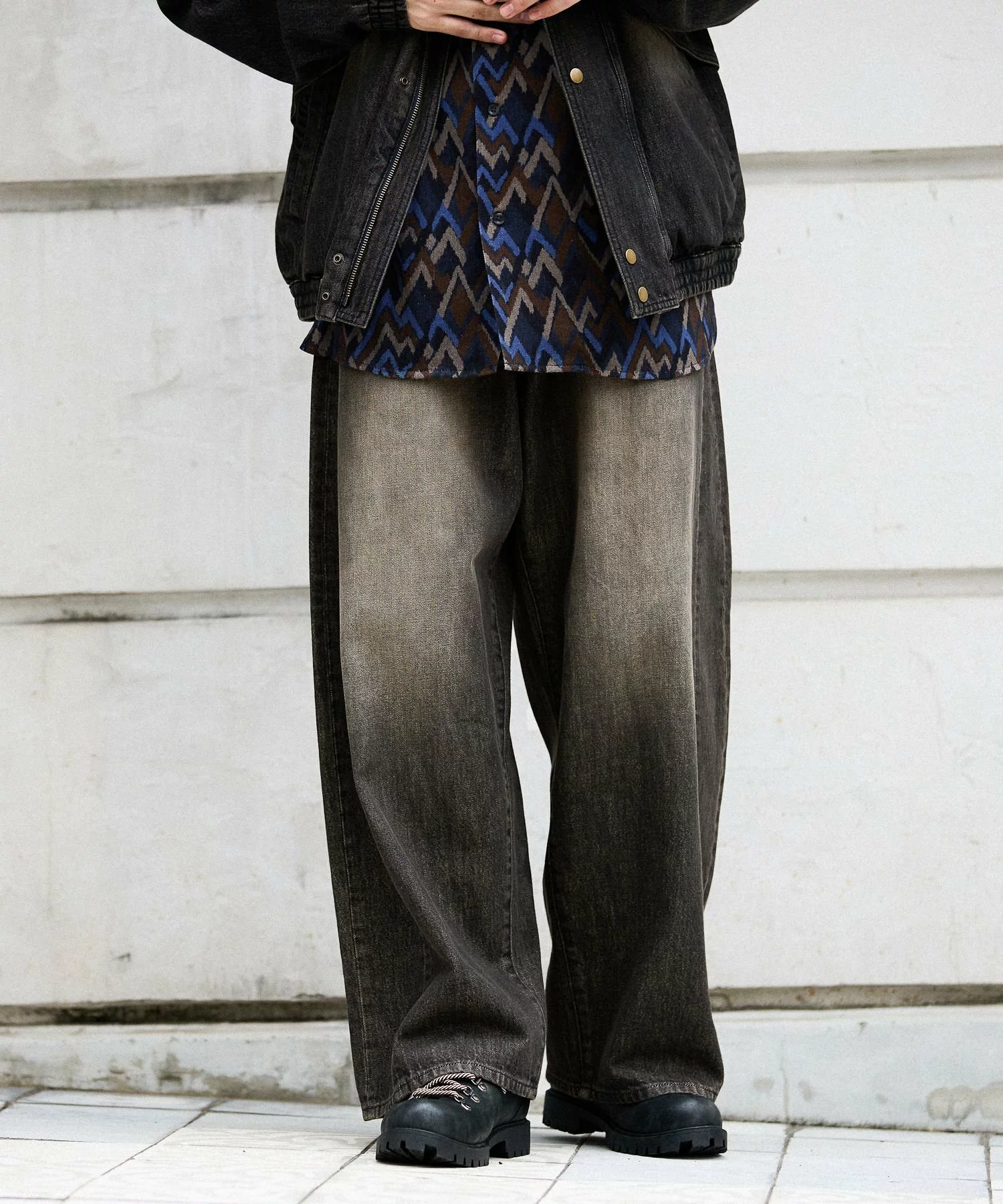 niko and ... より Extra Wide Denim が発売