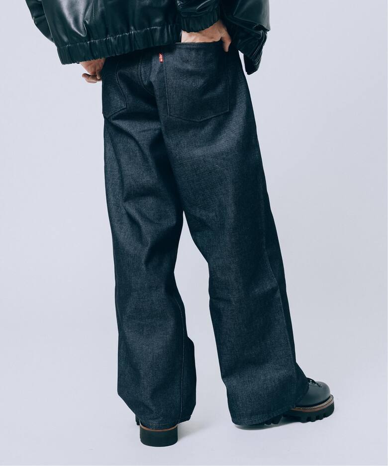 EDIFICE × Levi’s®『Twisted Belted Denim Pants』の追加予約が開始