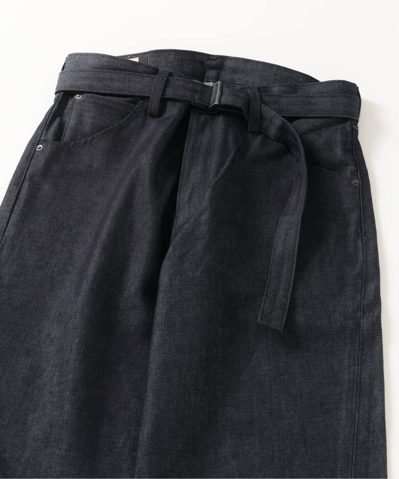 EDIFICE × Levi’s®『Twisted Belted Denim Pants』の追加予約が開始