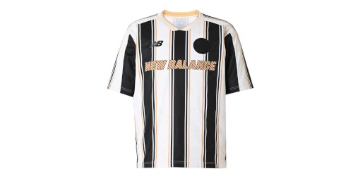 New Balance の Black Out Football Shirts が発売