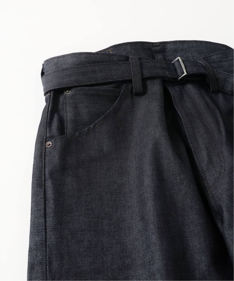 EDIFICE × Levi’s®『Twisted Belted Denim Pants』の追加予約が開始