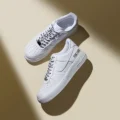 読売巨人軍 から 長嶋茂雄 終身名誉監督の追悼グッズ NIKE AIR FORCE 1 LOW '07 "For3ver Giants" が8月15日(金)発売