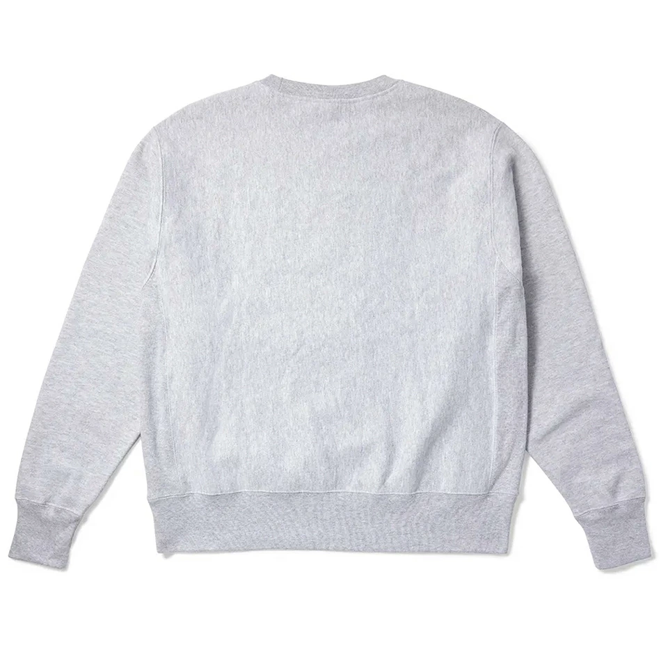 THE MET × Champion の Reverse Weave Appliqued Logo Crew Sweat が発売