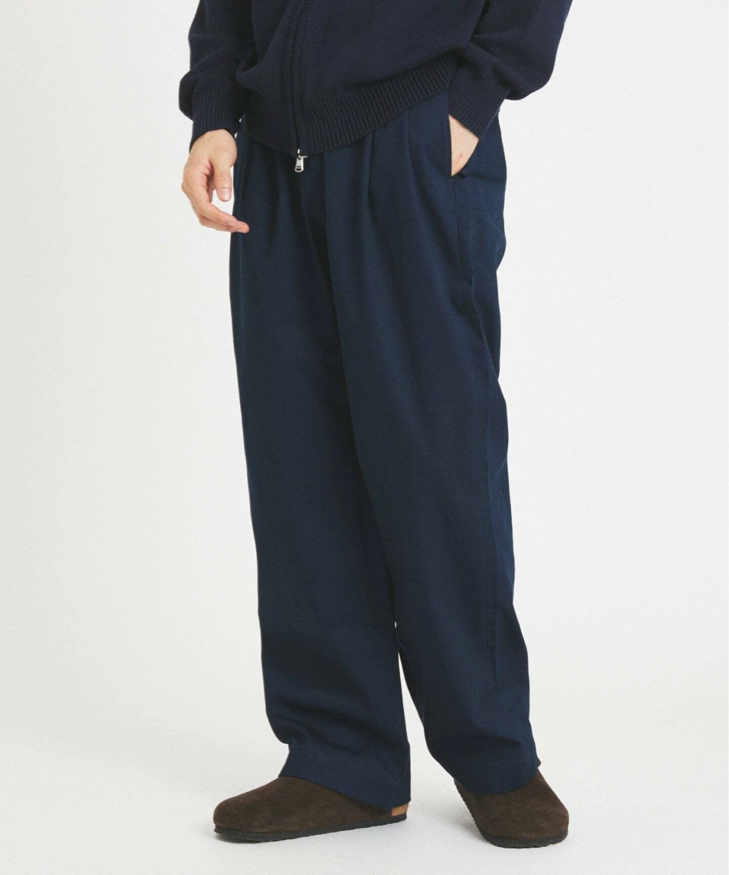 JOURNAL STANDARD × FRED PERRY による Tennis Trousers Pants FW25 の先行販売が開始