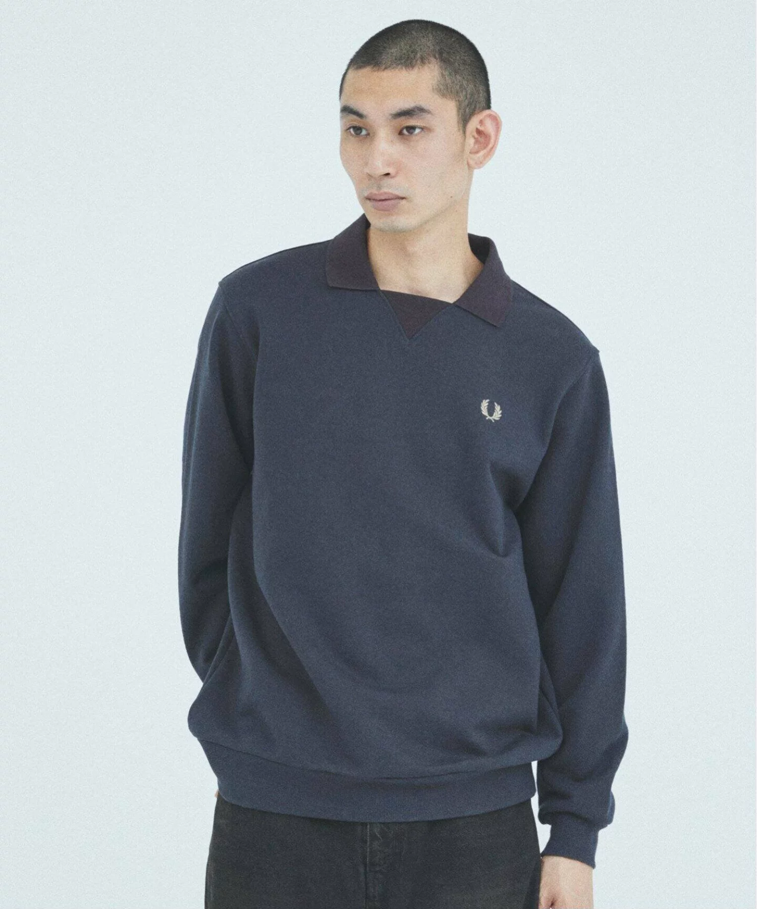 JOURNAL STANDARD × FRED PERRY の Football Color Sweatshirt FW25 が発売