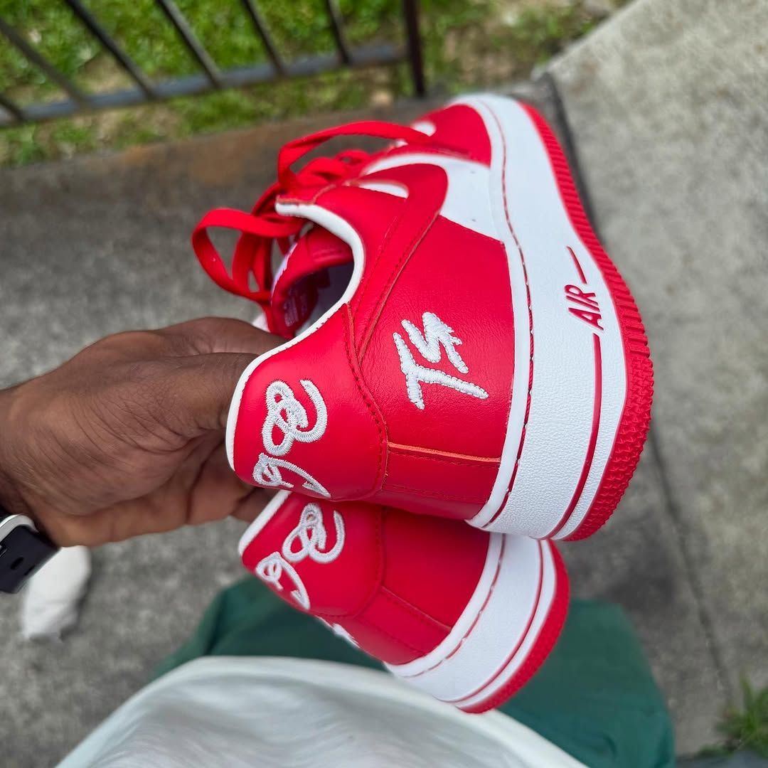 Terror Squad × NIKE AIR FORCE 1 LOW “University Red” が9月30日(火)発売予定