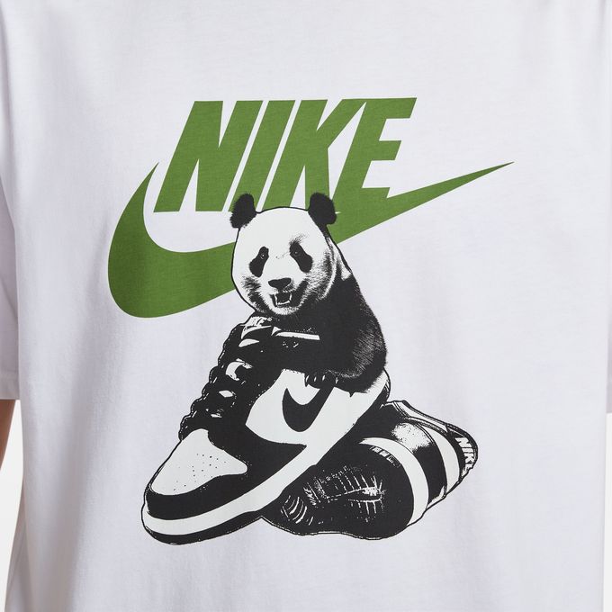NIKE の Panda Tee が発売