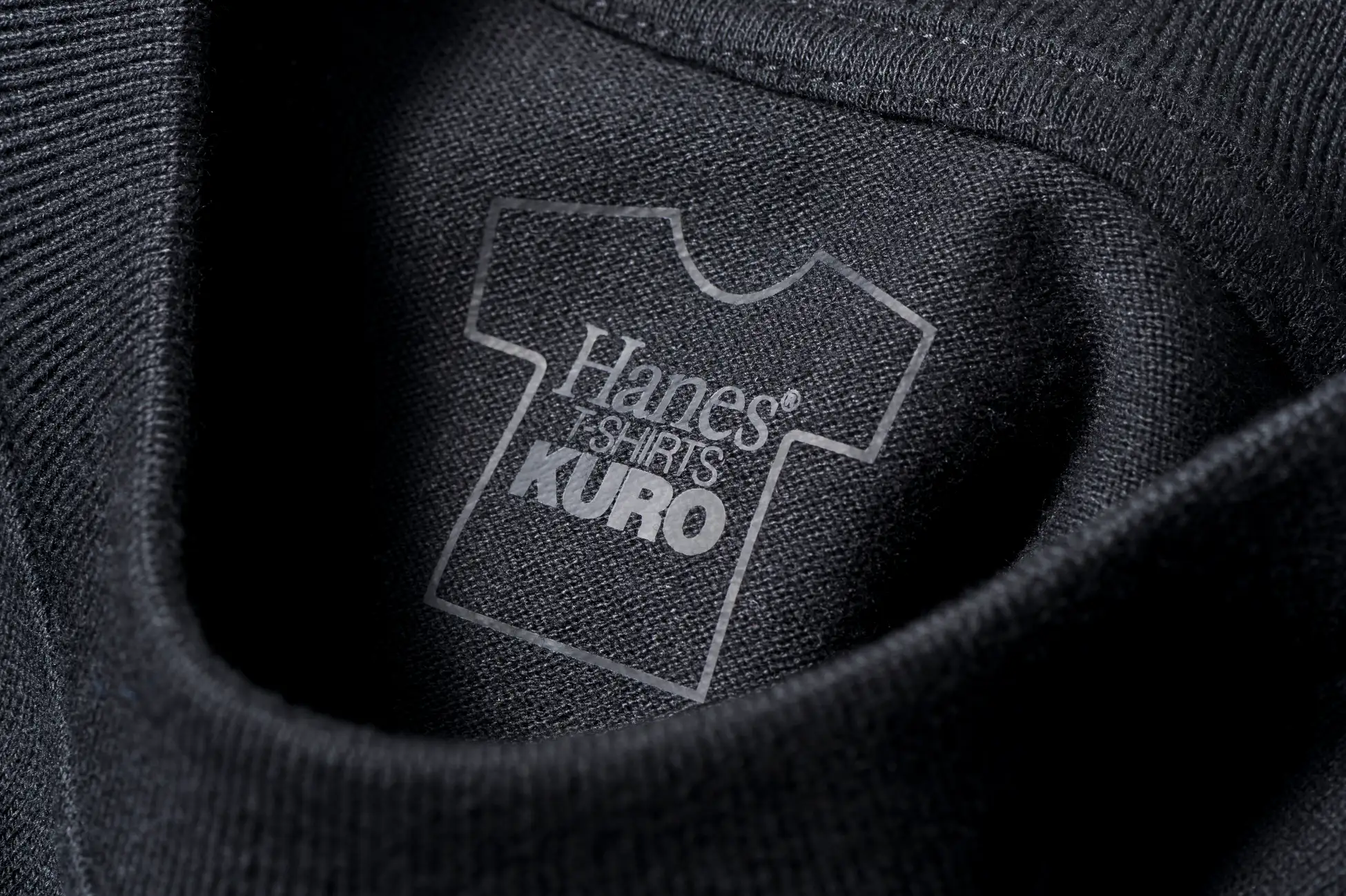 Hanes の“最高の黒T”シリーズから新作となるロンTが発売