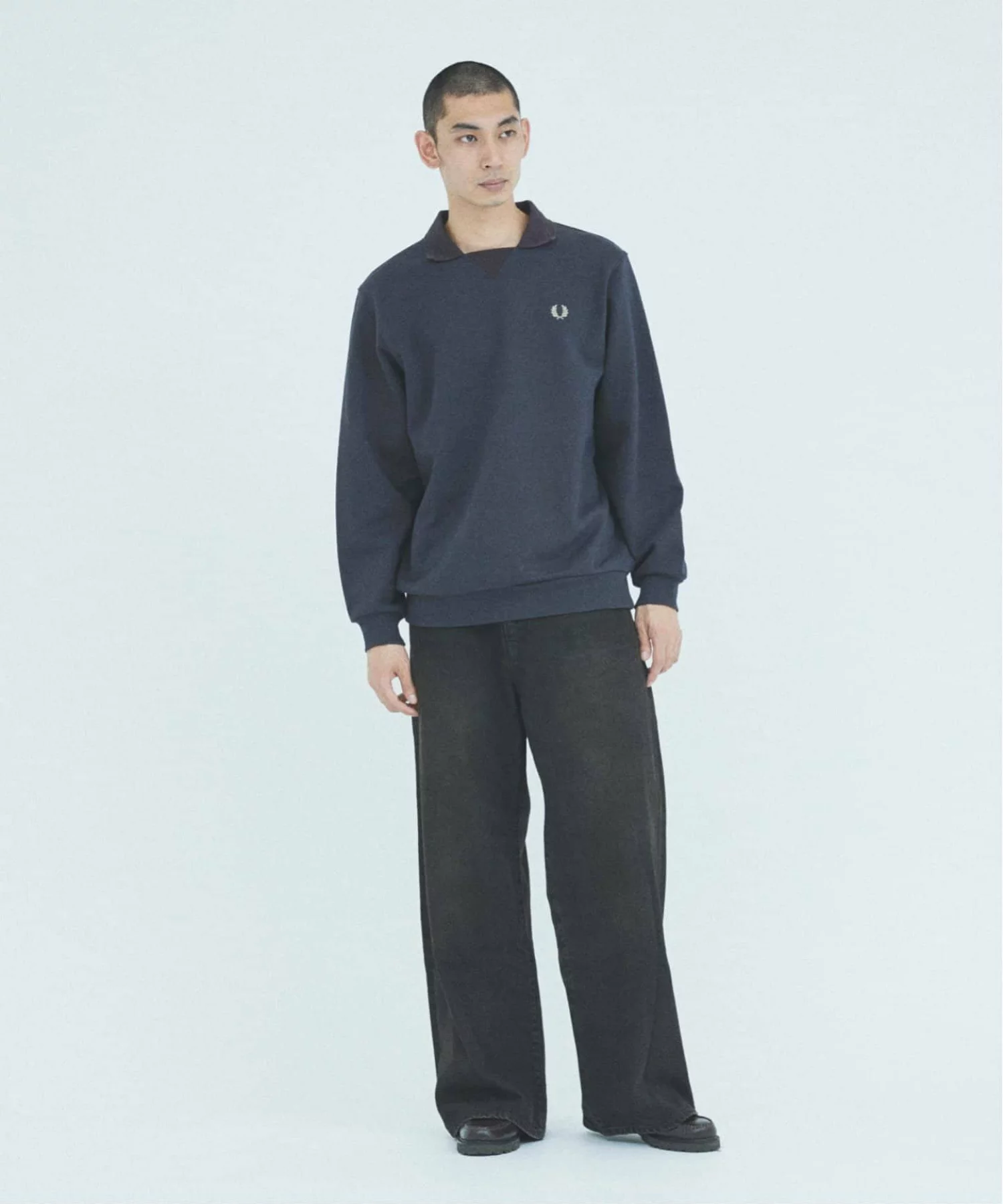 JOURNAL STANDARD × FRED PERRY の Football Color Sweatshirt FW25 が発売