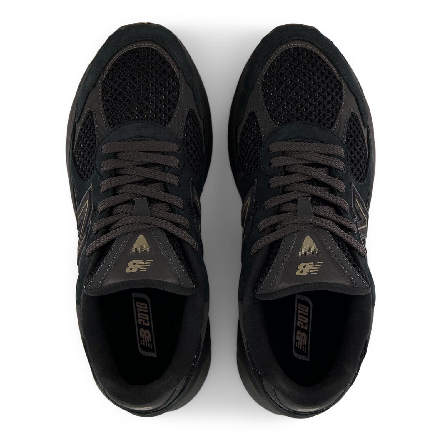 New Balance 2010 “Black” が8月20日(水)発売