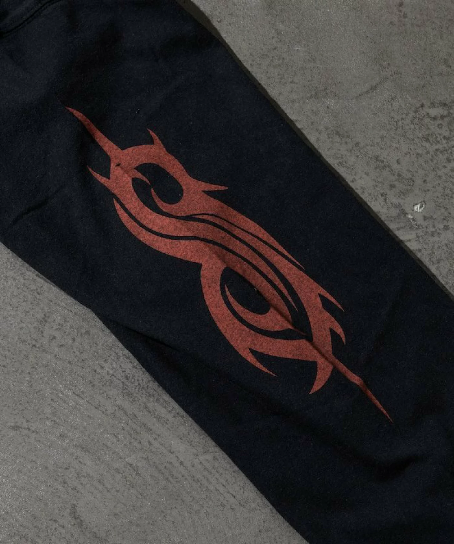 FREAK’S STORE より Slipknot の限定ロングスリーブTシャツが発売