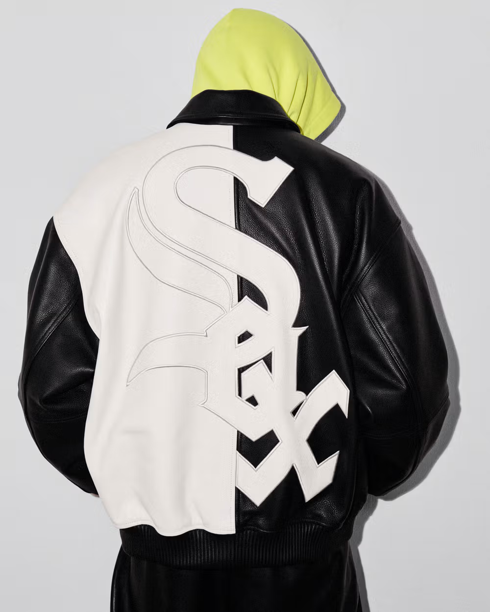 Supreme 2025年秋冬コレクションのルックブックが公開