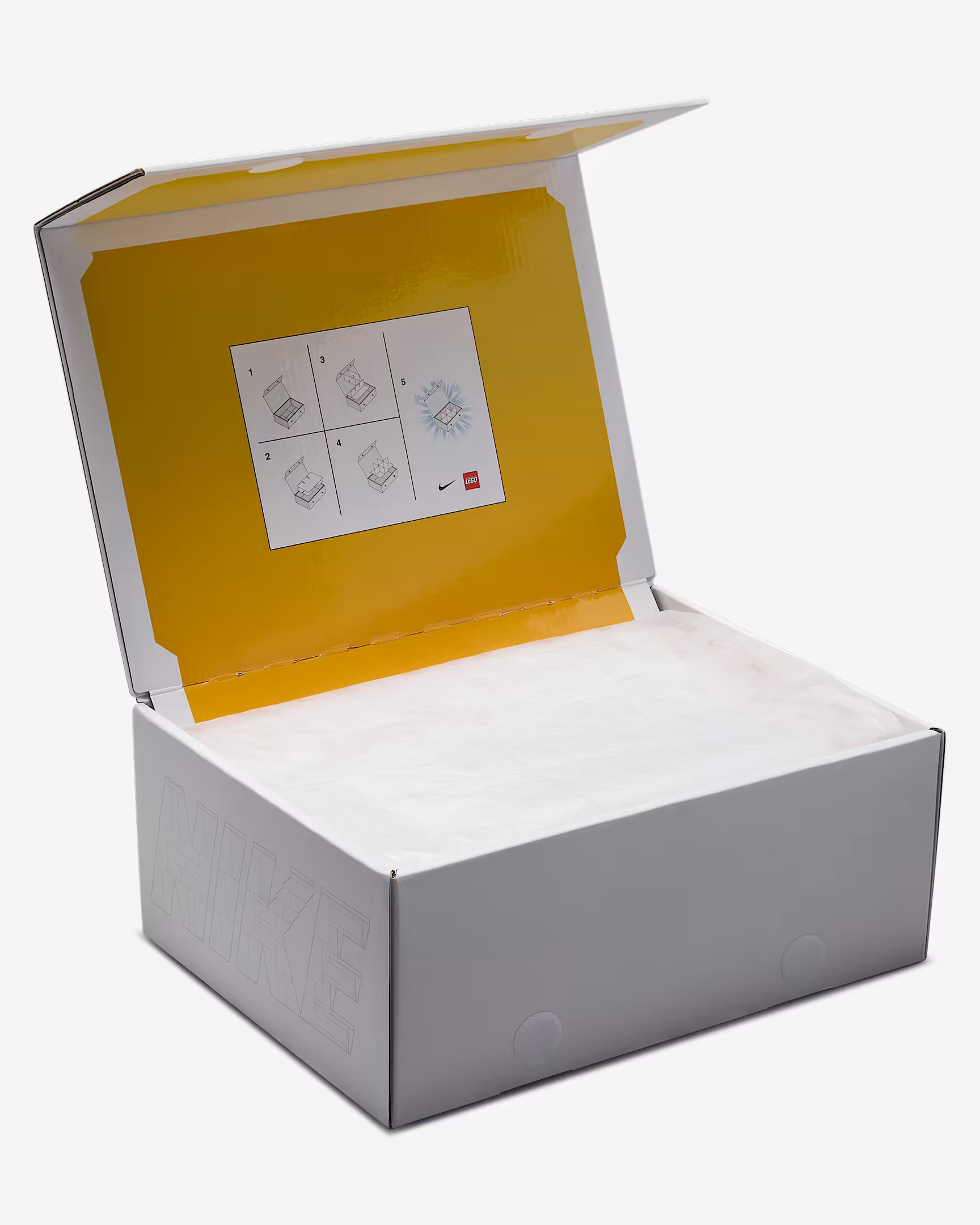 LEGO × NIKE DUNK LOW GS "Sail" が9月2日(火)発売予定