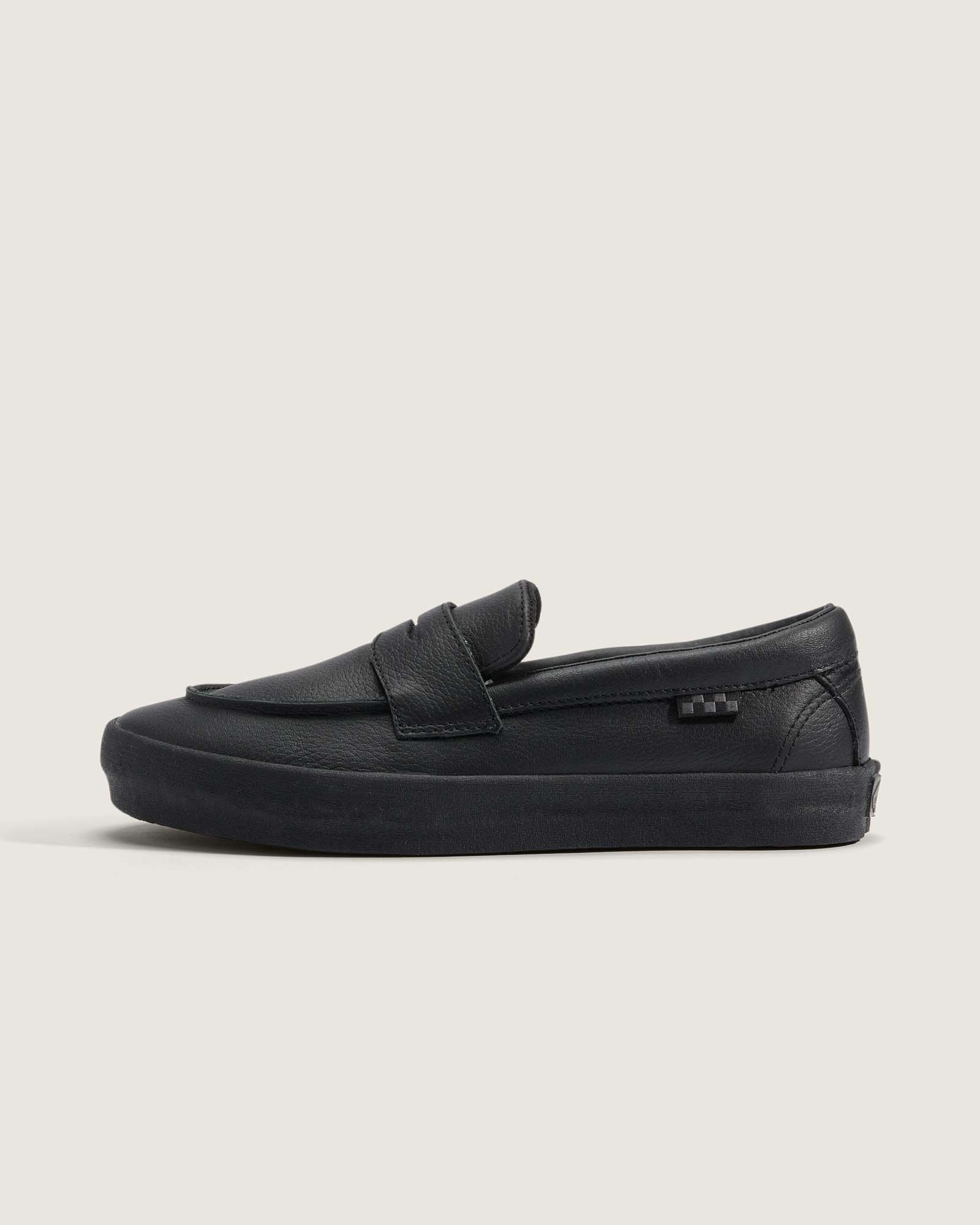 VANS Skate Loafer が特別価格で発売
