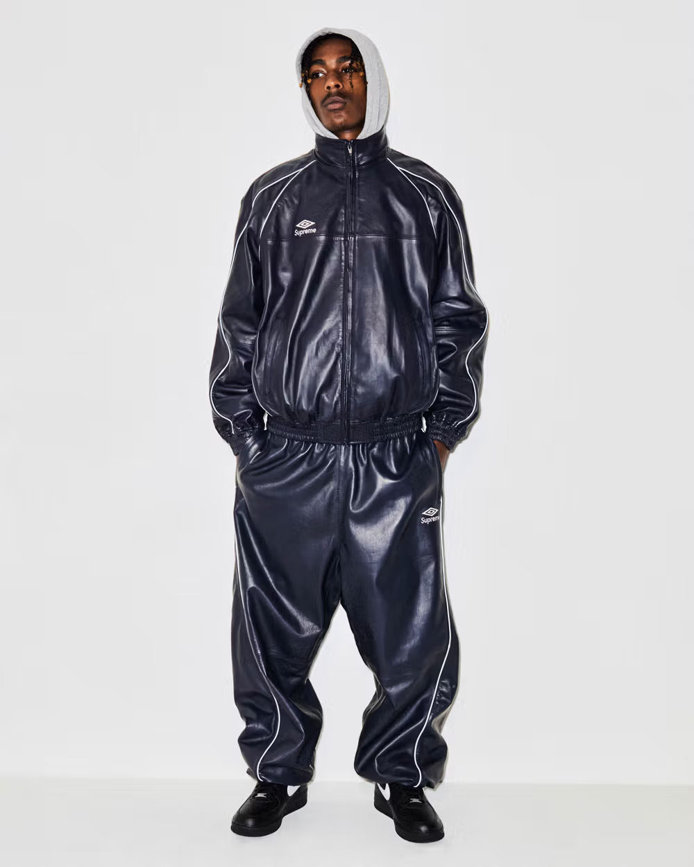 Supreme 2025年秋冬コレクションのルックブックが公開