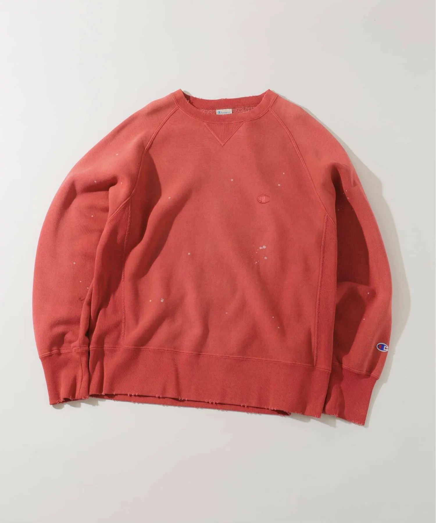 JOURNAL STANDARD relume × Champion による Reverse Weave® Overdyed Sweatshirt FW25 の先行予約が開始