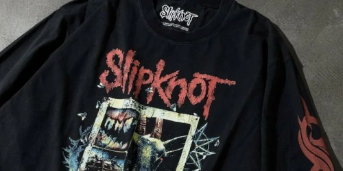 FREAK'S STORE より Slipknot の限定ロングスリーブTシャツが