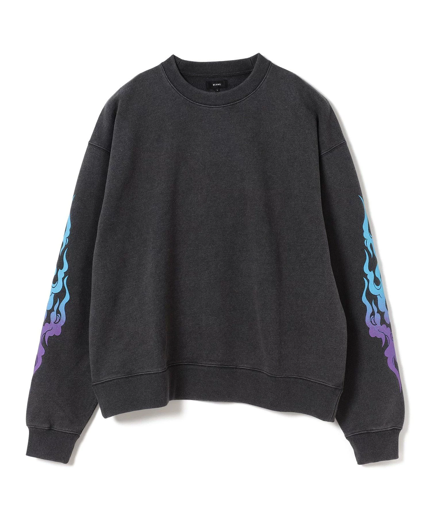 BEAMS「Wide Short Fit Fire Arm Sweat」の先行予約が開始