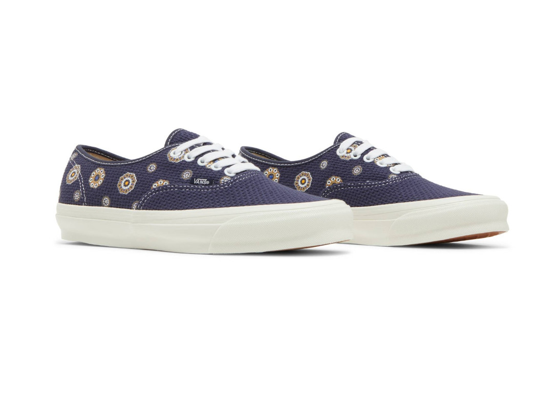 KITH × VANS の AUTHENTIC LX "Medallion" が発売