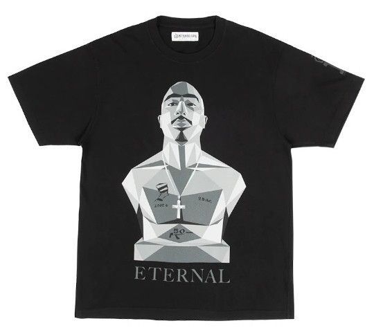fragment design x Interscope Records x 2Pac のコラボTシャツが発売