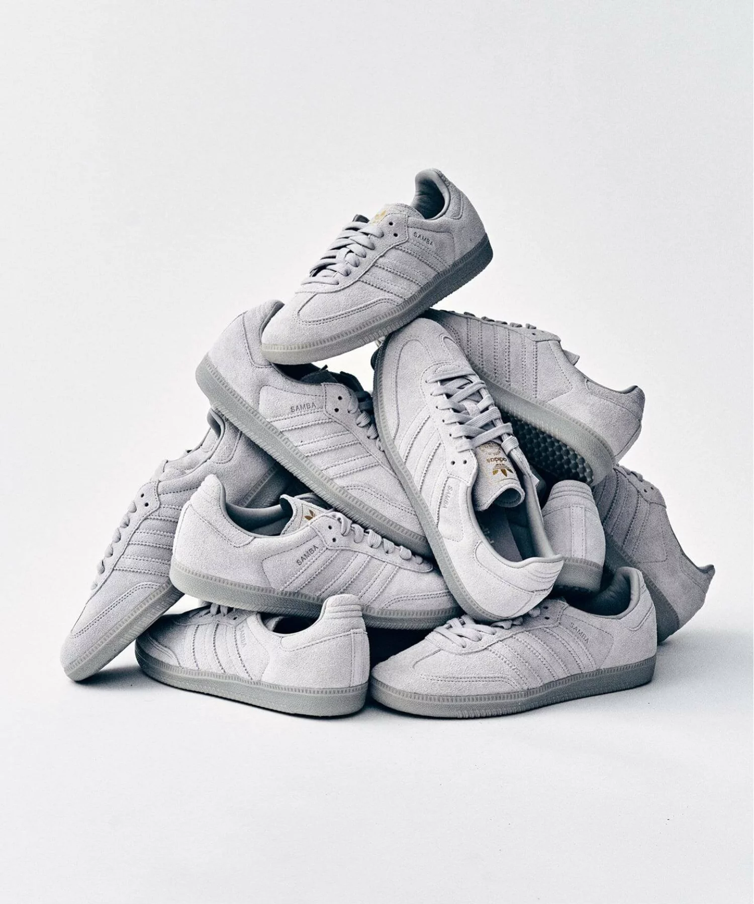 417 EDIFICE × adidas Originals の SAMBA OG “Grey Two” が発売