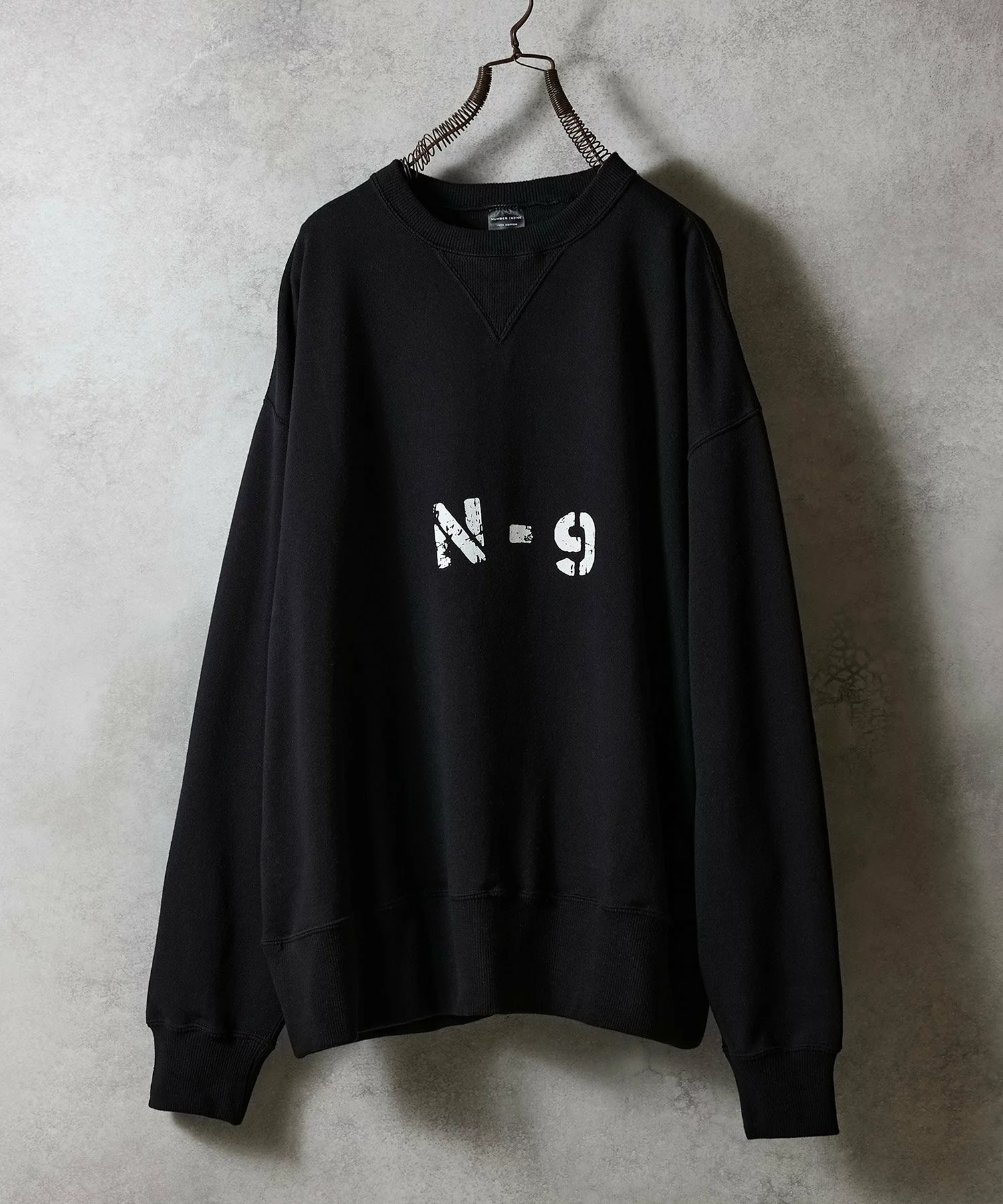 NUMBER (N)INE 2025年秋冬コレクションより Crewneck Sweatshirt が発売