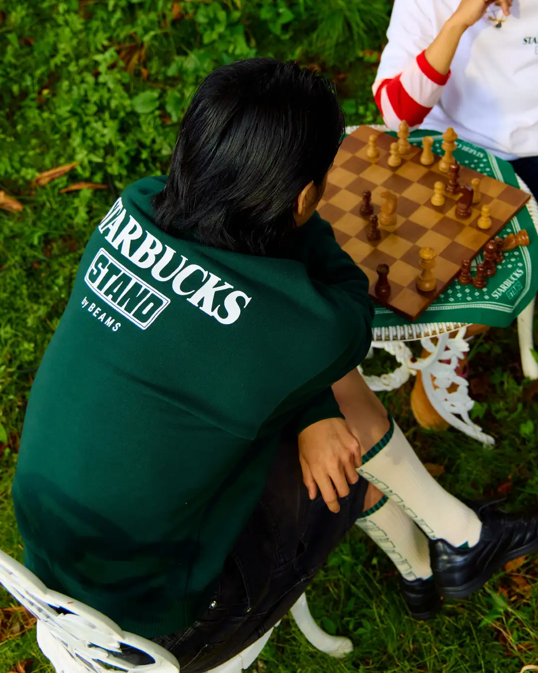 STARBUCKS と BEAMS の新たなライフスタイルプロジェクト “STARBUCKS STAND by BEAMS” が登場