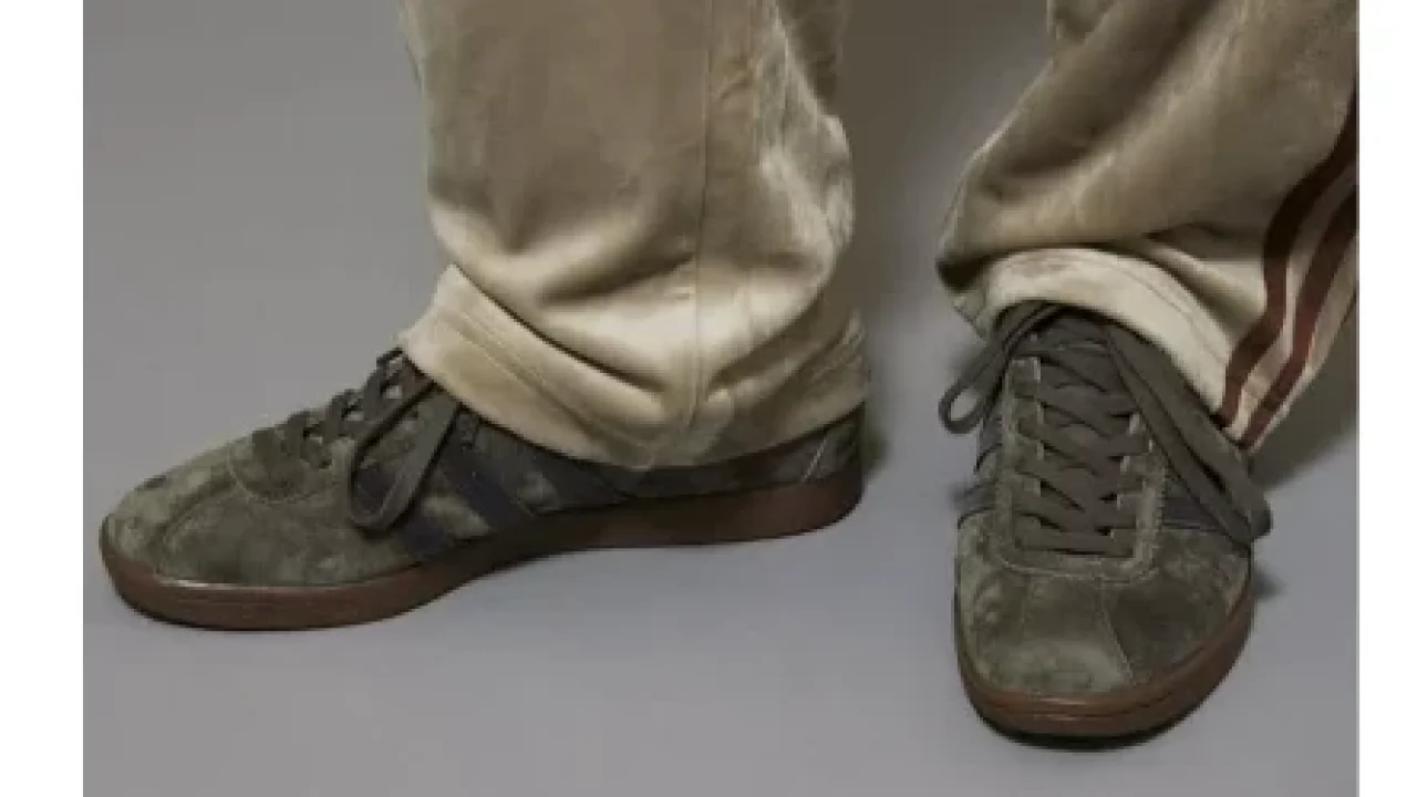 ジャーナルスタンダード(別注)アディダス オリジナルスFor Js TOBACO