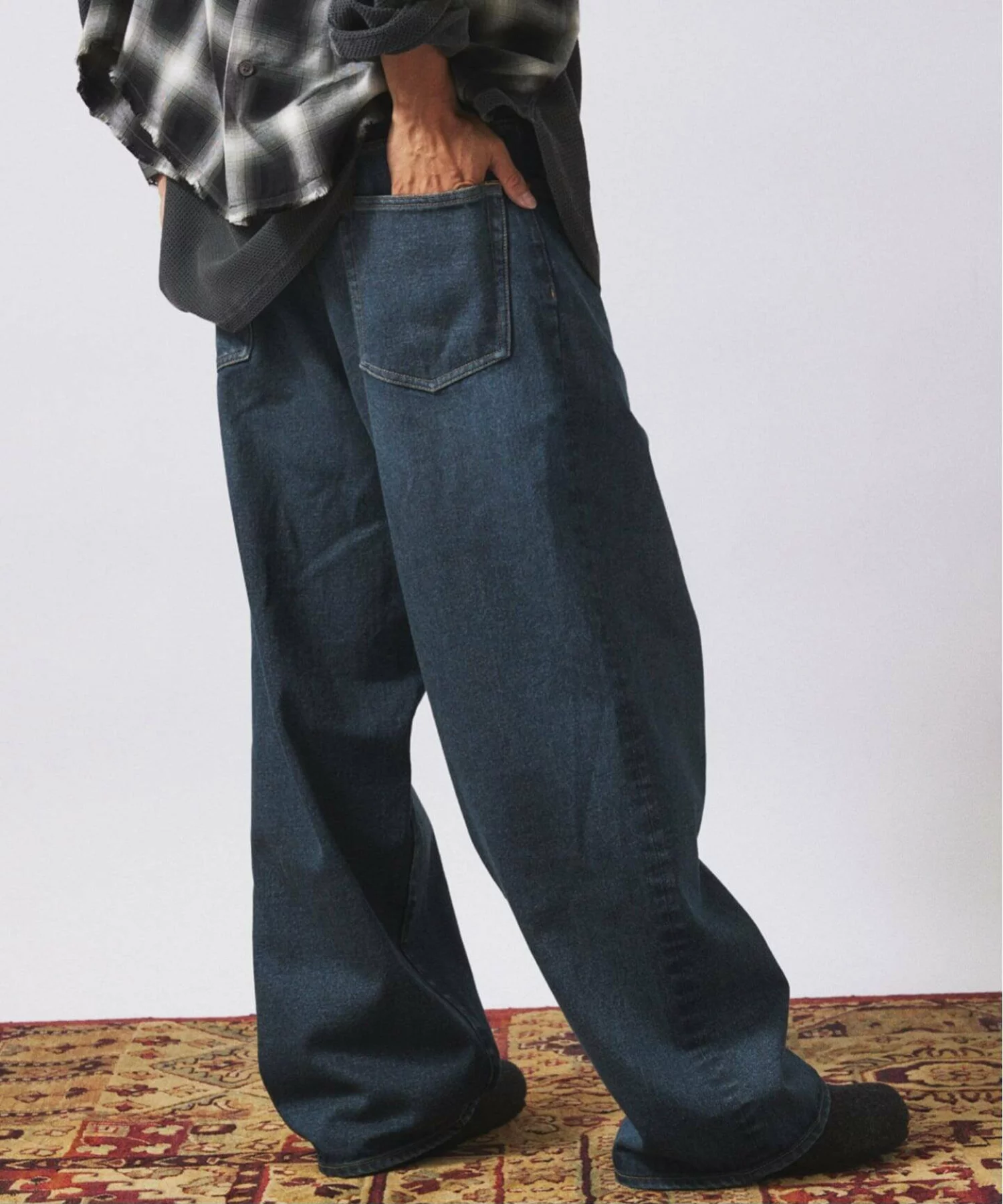 JOURNAL STANDARD relume より Craft Denim Wide Straight Pants が発売