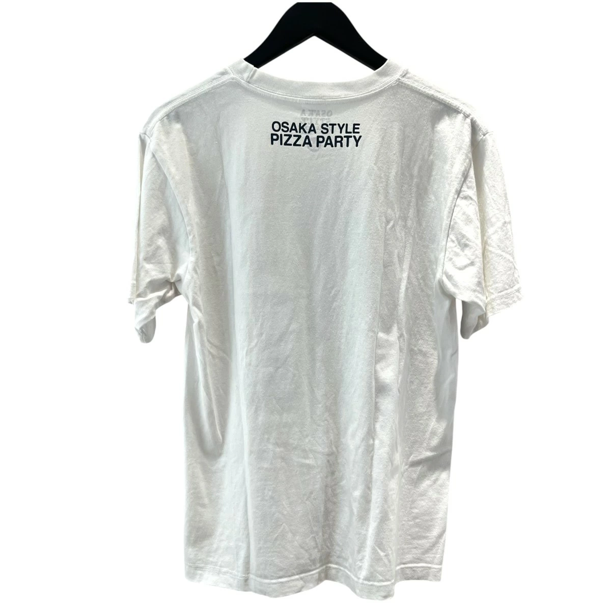 VERDY × BASE の Osaka Style Pizza Party Tee が発売