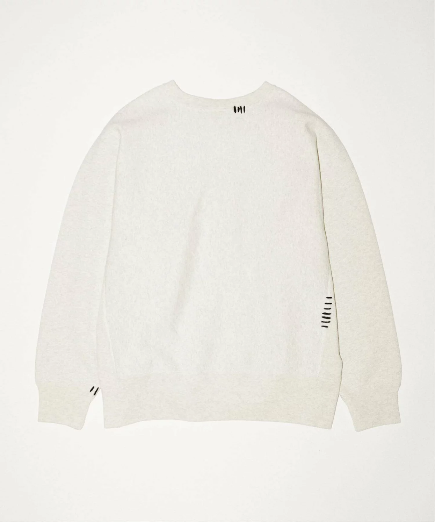 JOURNAL STANDARD × Champion の Hand Stitch Crew Sweat が発売