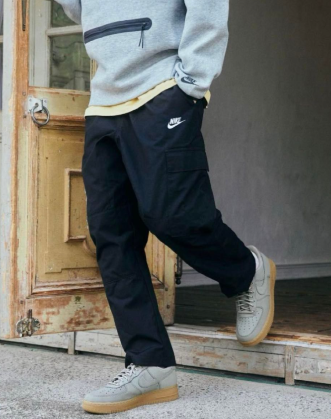 NIKE Club Woven Cargo Pant の60%OFF セールが開催