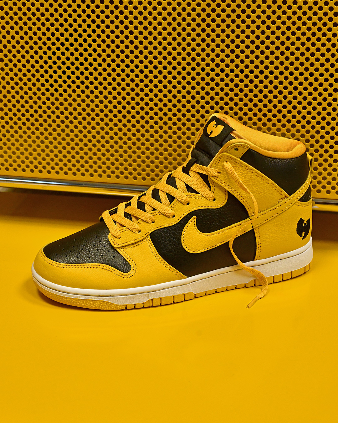 Wu-Tang Clan × NIKE DUNK HIGH RETRO PRM が発売