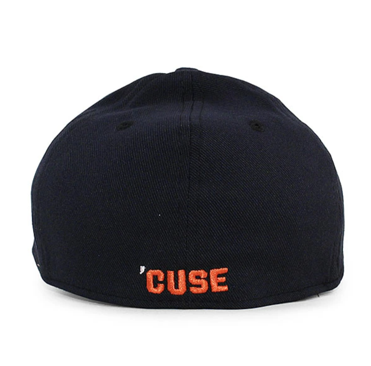New era® の 39THIRTY Syracuse が発売
