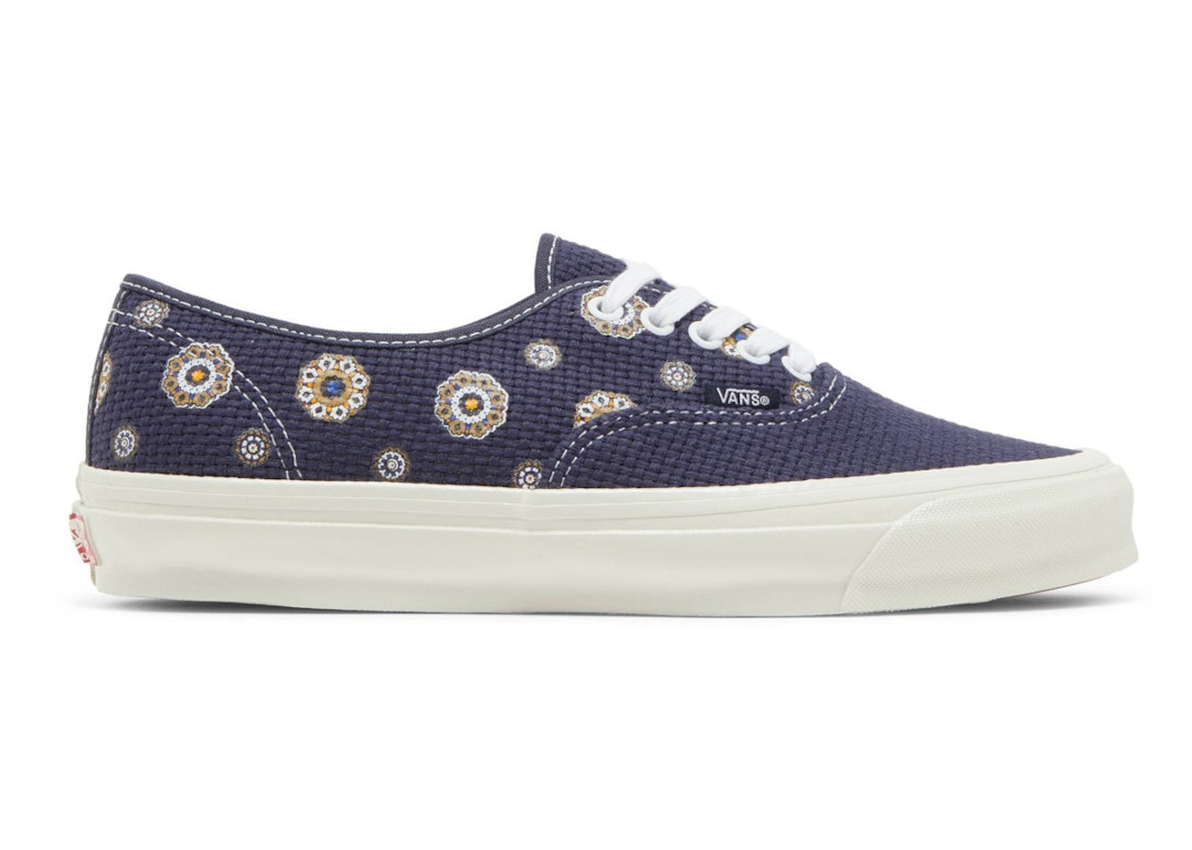 KITH × VANS の AUTHENTIC LX "Medallion" が発売
