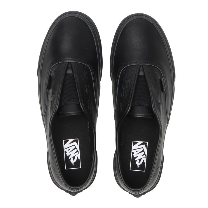 VANS の AUTHENTIC V44CF GB が発売