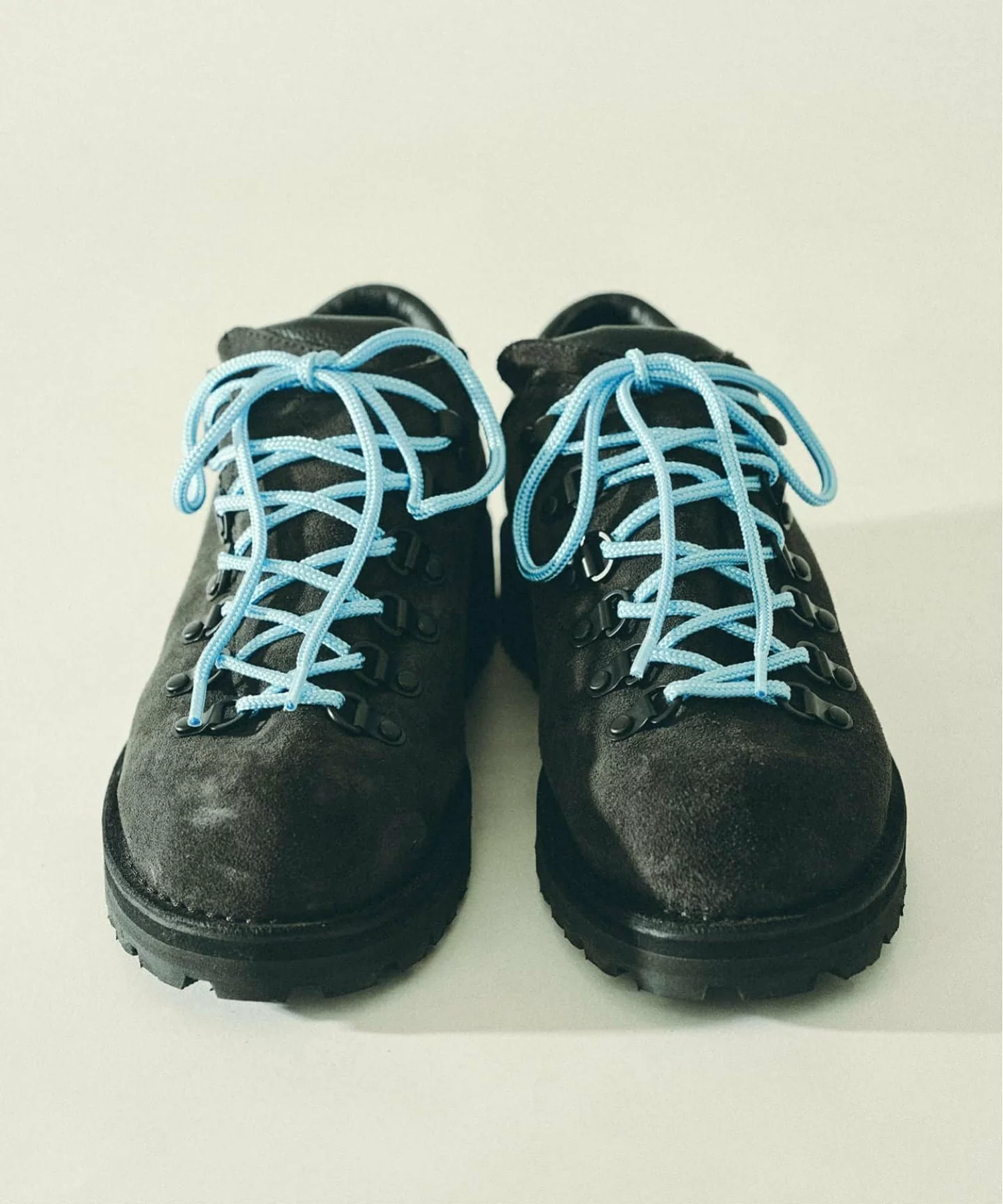 JOURNAL STANDARD × DANNER の MT.Ridge Low が発売