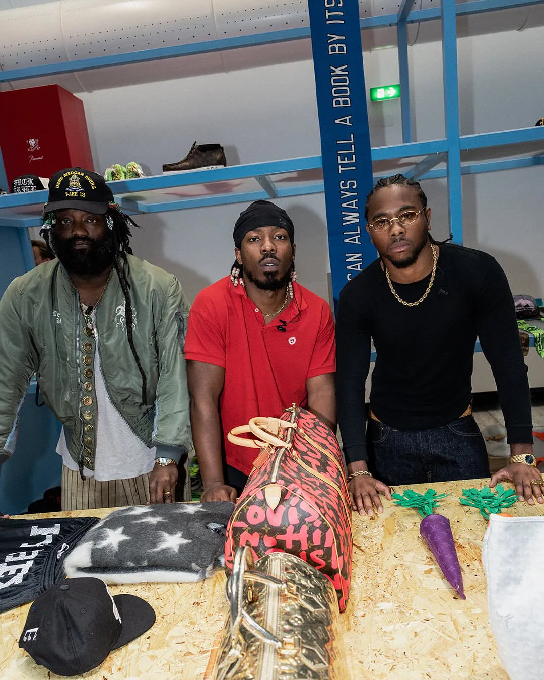 ヴァージル・アブロー の展示会 “Virgil Abloh: The Codes” のフォトレポートが公開