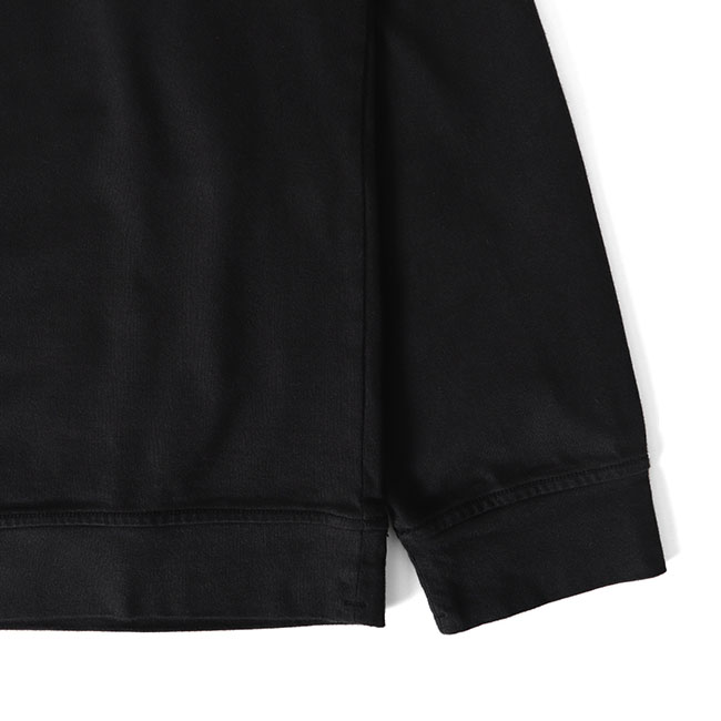 Stone Island の Garment Dye L/S Tee が発売