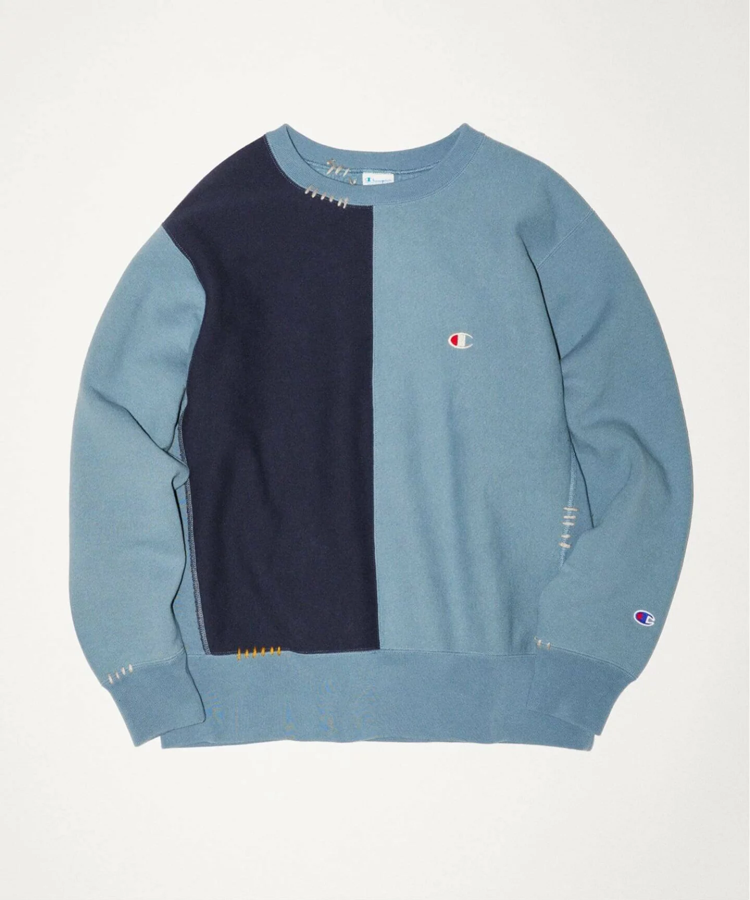 JOURNAL STANDARD × Champion の Hand Stitch Crew Sweat が発売