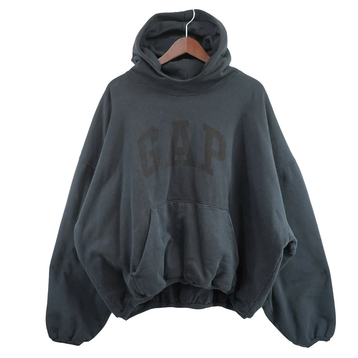 YEEZY GAP の Dove Hoodie が発売