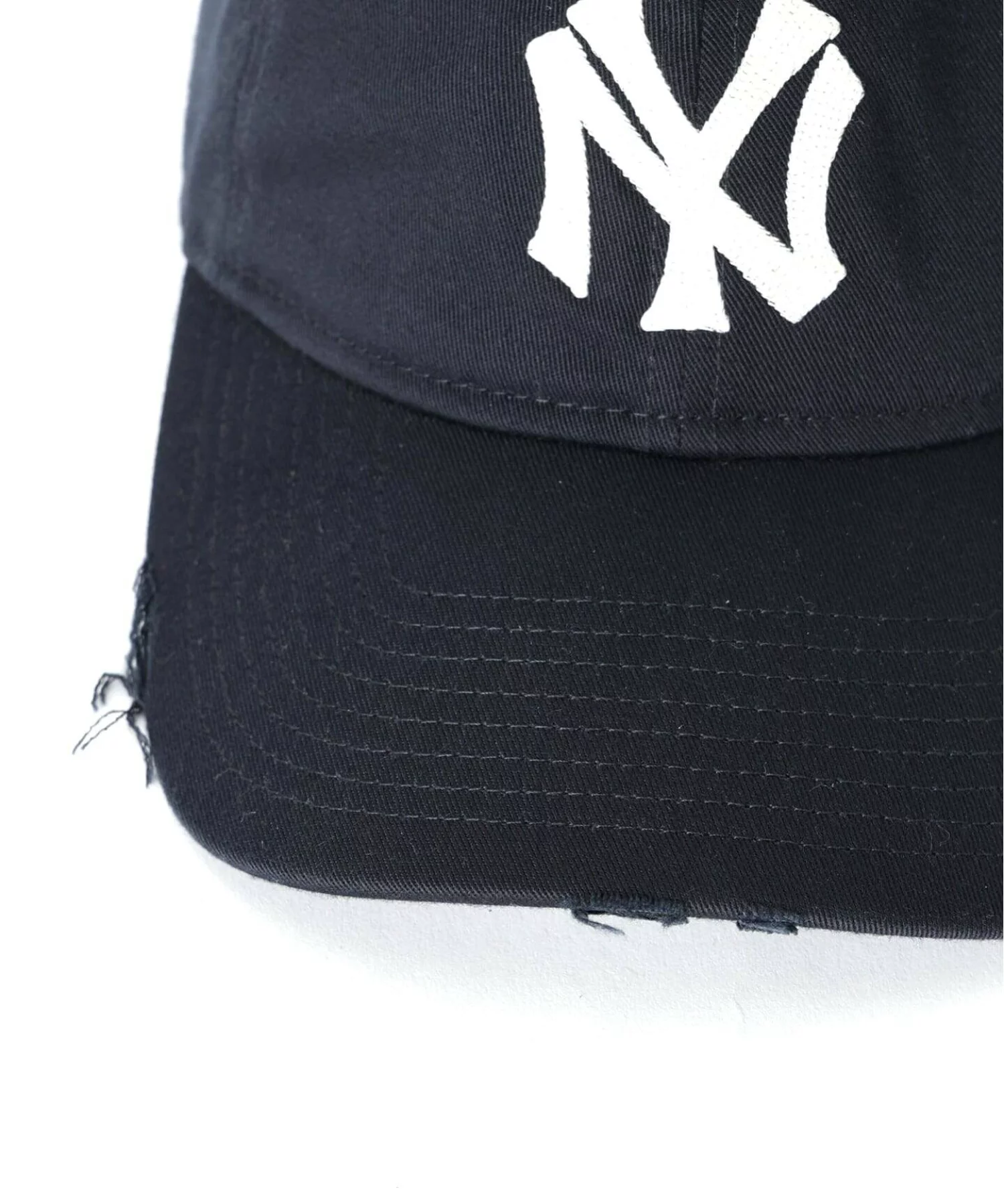 JOURNAL STANDARD × New era® の 9TWENTY Hard Wash Yankees が再販
