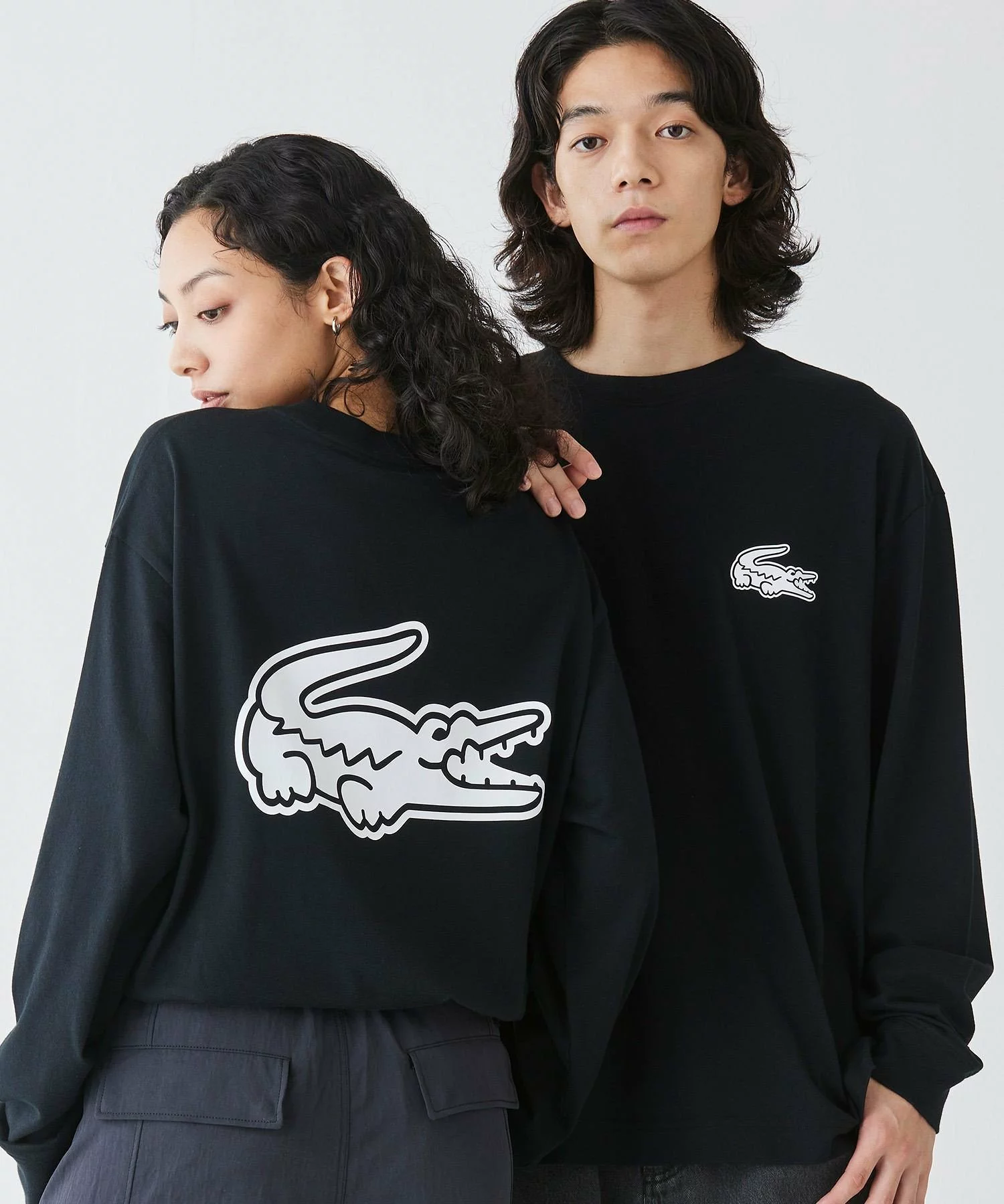 LACOSTE の Oversize Back Print L/S Tee がWEB限定で発売