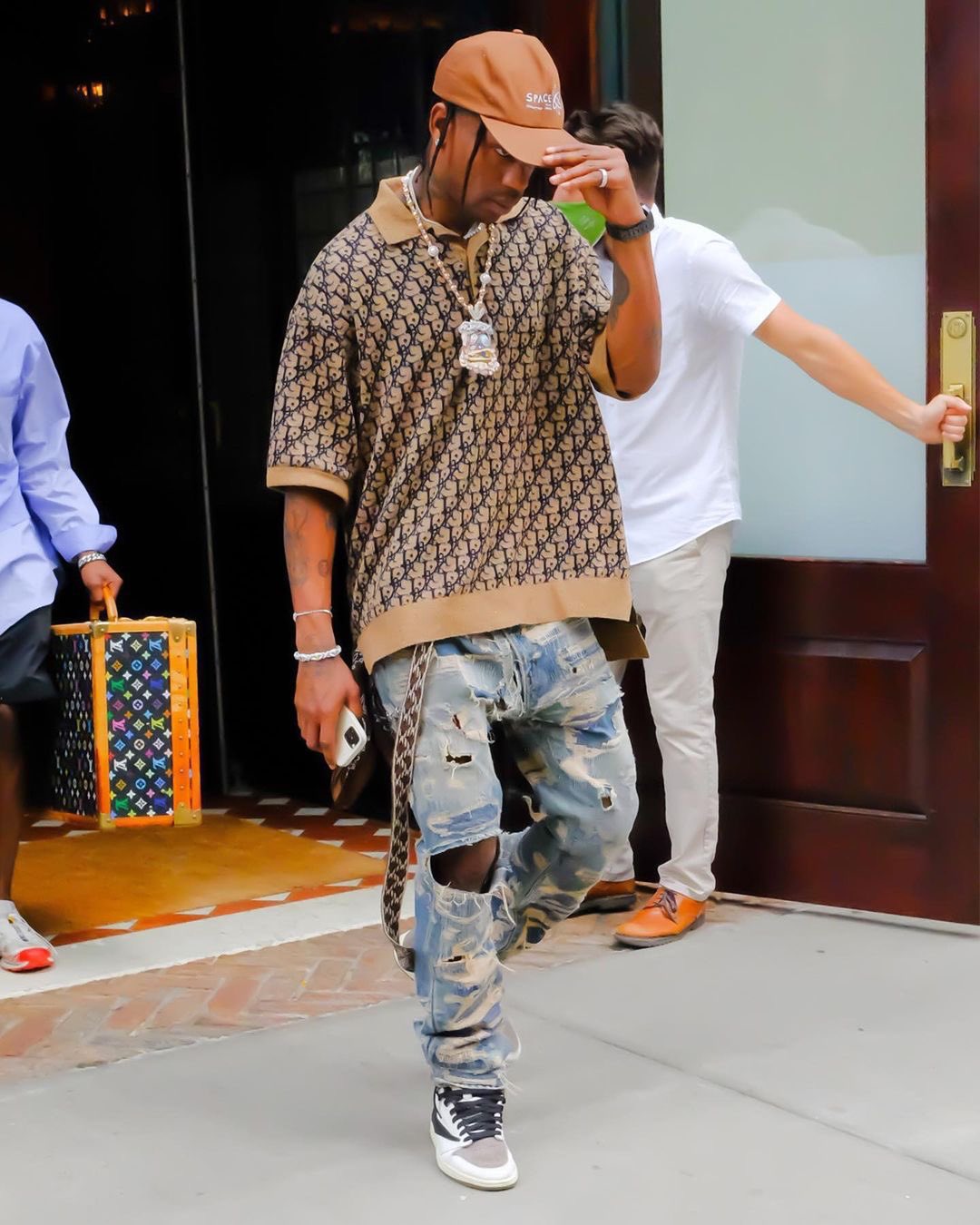 Travis Scott × NIKE AIR JORDAN 1 HIGH “Reverse Mocha” のサンプル制作が開始か