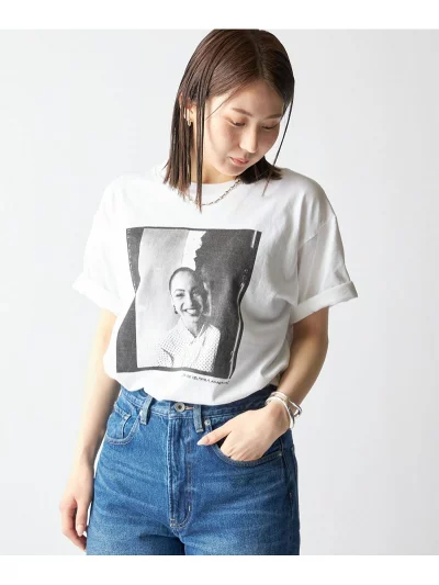 SHIPS × シンガー Sade のフォトTシャツが発売