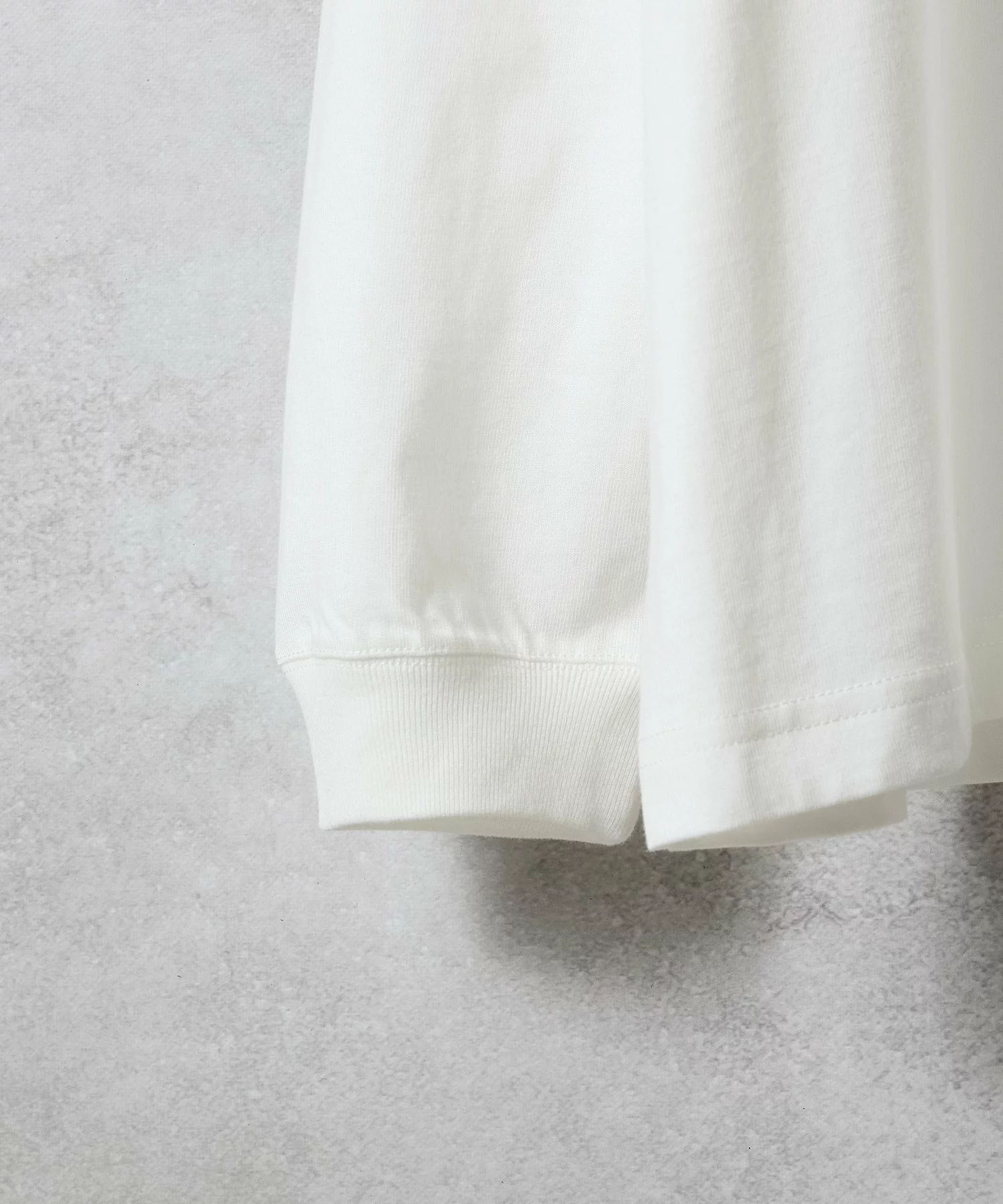 NUMBER (N)INE の Basic Hem Printed L/S Tee が4,400円で発売