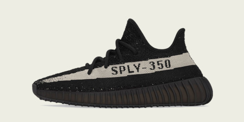 YEEZY BOOST 350 V2 “Oreo” が発売