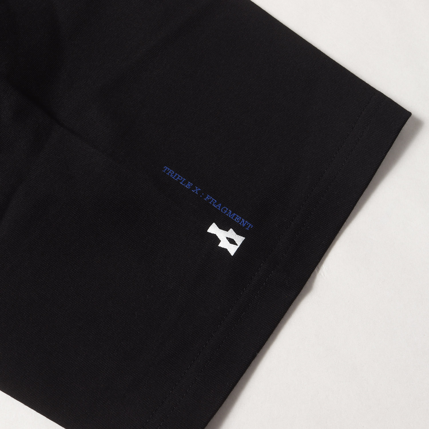 GOD SELECTION XXX と fragment design の 7th Anniversary Tee が発売