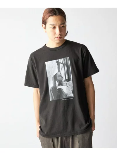 SHIPS × シンガー Sade のフォトTシャツが発売